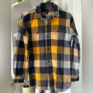 Boys heavy flannel button down shirt. Size 14/16 or Xxl